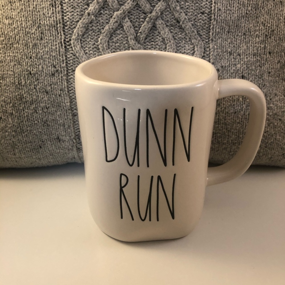 Rae Dunn Dunn Run mug.